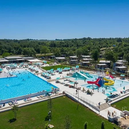 Panorama Mobile Homes In Camping Park Umag Exterior foto