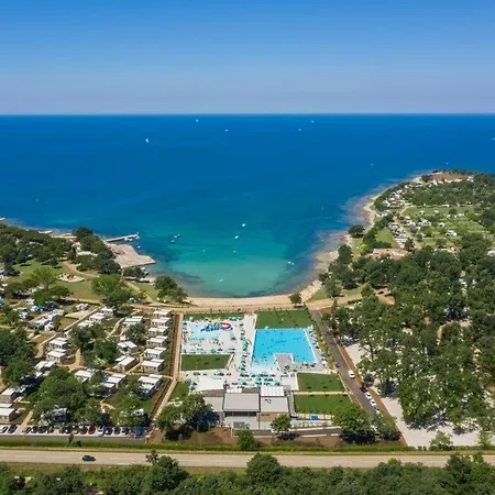 Panorama Mobile Homes In Camping Park Umag Exterior foto