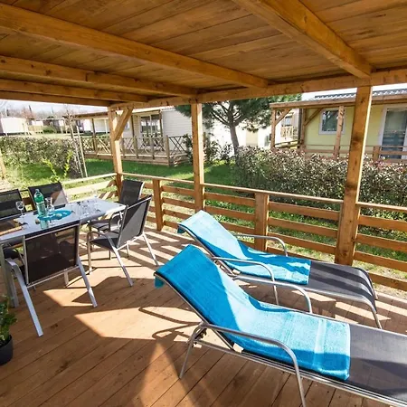 Panorama Mobile Homes In Camping Park Umag Exterior foto
