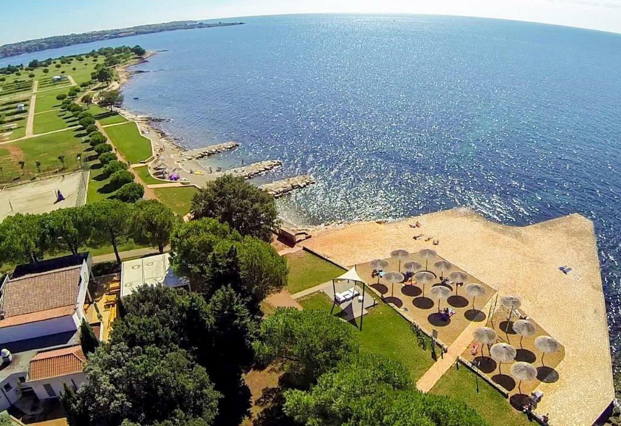 Touristra Mobile Homes In Park * Umago